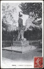 Statue de Charlet à Paris : "Le grenadier".