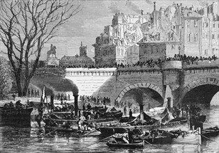 Paris: enlisting sailors at Le Pont Neuf