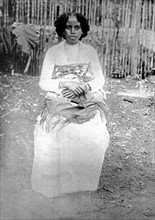Portrait de femme Bezinozanos, Madagascar