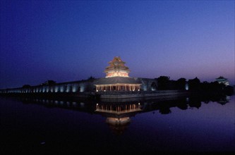 Le Palais impérial, la Cité Interdite à Beijing/Pékin, 
vue de nuit