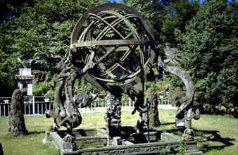 Ancien instrument astronomique de l'ancien observatoire de Pékin