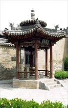 Demeure de la famille Wang, pavillon sur un puits