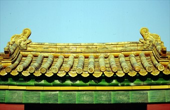 La Cité Interdite (le Palais impérial des dynasties Ming et Qing), motifs représentant des dragons sur le toit