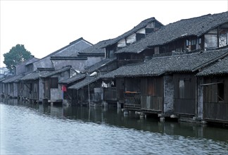 Maisons sur pilotis, Chine