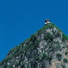 Maison traditionelle en haut d'une montagne, Henan province, Chine