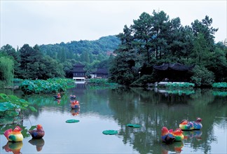 Lac, Chine