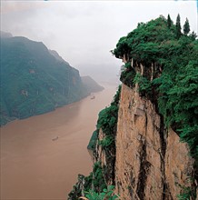 La gorge Xiling (gorge des sorcières), une des Trois Gorges du fleuve Changjiang, Chine