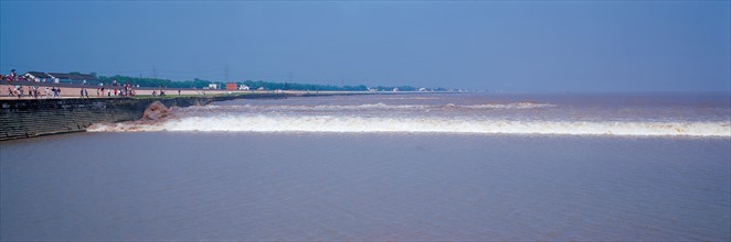 Tidal wave, Qiantang River, China