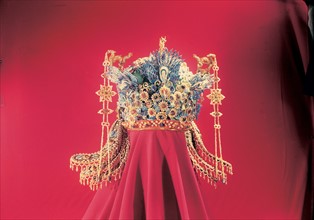 A Phoenix Crown for brides in ancient China