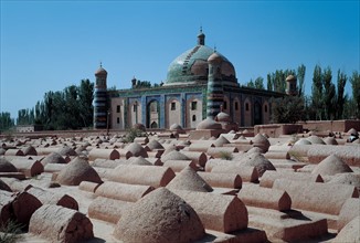 Id Kah Mosque and nearby tombs in Kashi,Xinjiang,China