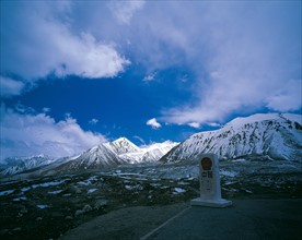 A Stele marks the boundary between China and Pakistan on Khunjerab Pass,Xinjiang,China