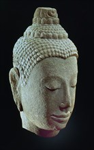 Tête de Bouddha khmer