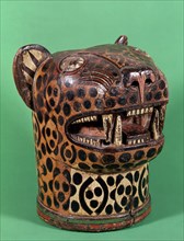 Inca Kero (jar) made of wood
Jaguar Head