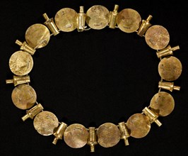 Grand collier en or de la Collection Larrea