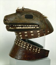 Helmet and necklace representing a wolf