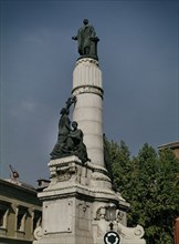EXTERIOR - MONUMENTO A CANOVAS DEL CASTILLO
MADRID, SENADO-EXTERIOR
MADRID

This image is not