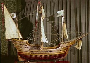 Model of the Santa Maria caravel