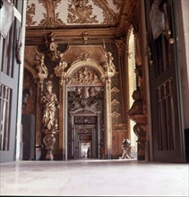 SALA
LISBOA, MUSEO MILITAR
PORTUGAL

This image is not downloadable. Contact us for the high
