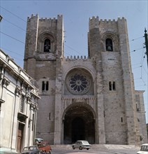 EXTERIOR S XII
LISBOA, CATEDRAL
PORTUGAL

This image is not downloadable. Contact us for the