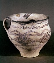 CERAMICA IRANI-JARRO DE BARRO DE SIENA
MADRID, MUSEO ARQUEOLOGICO MUNICIPAL
MADRID

This image