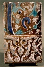 CERAMICA IRANI-AZULEJO DE BARRO DE SIENA S XIII
MADRID, MUSEO ARQUEOLOGICO