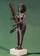 ESTATUA EGIPCIA-MUCHACHA TOCANDO EL ARPA
LONDRES, BRITISH MUSEUM
INGLATERRA

This image is not