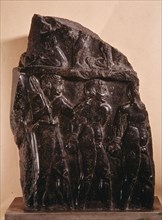 ESTELA DE MAUISHTUSHU DE AKAD-2260 AC-ATRIB A SARGON-PROC SUSA-
PARIS, MUSEO