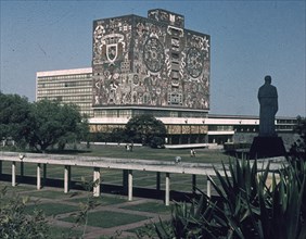 RIVERA DIEGO 1886/1957
*UNIVERSIDAD-MURAL
MEXICO DF, EXTERIOR
MEXICO