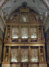 HERRERA JUAN DE 1530/97
RETABLO MAYOR EN ALABASTRO SOBRE PEDESTAL DE PIEDRA DE URUEÑA-S