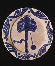 PLATO DE CERAMICA ADORNADO EN AZUL S IX
TEHERAN, MUSEO BASTAN
IRAN

This image is not