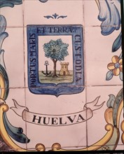 ESCUDO DE CERAMICA DE MANISES-HUELVA