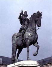 TACCA PIETRO 1577/1640
ESTATUA ECUESTRE DE FELIPE III EN LA PLAZA MAYOR
MADRID, PLAZA