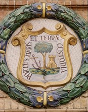 ESCUDO DE HUELVA EN MOSAICO
SEVILLA, PLAZA DE ESPAÑA
SEVILLA