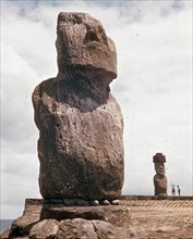 *MOAIS  GIGANTES DE PIEDRA
ISLA DE PASCUA, EXTERIOR
CHILE

This image is not downloadable.