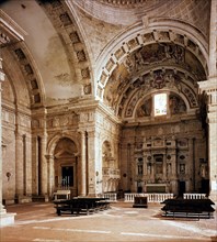 POZZ
*INTERIOR DESDE LOS PIES
SIENA, IGLESIA DE SAN BIAGIO
ITALIA

This image is not