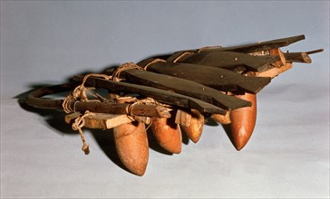 *XILOFONO DE MADERA DE LENO Y CALABAZAS DE AFRICA LLAMADO BALAFON
ROMA, MUSEO