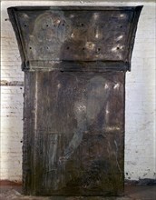 SCHNABEL JULIAN 1951-
EPITAPH(L.S.J.T.)(TOMB PANEL V)1989-305X220X59cm-BRONCE
MADRID, GALERIA