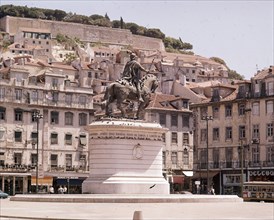 PLAZA DEL ROSSIO Y MONUMENTO A JUAN I
LISBOA, EXTERIOR
PORTUGAL

This image is not downloadable