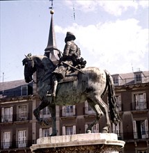 PLAZA MAYOR - ESTATUA ECUESTRE DE FELIPE III
MADRID, PLAZA MAYOR
MADRID