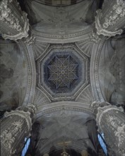 VALLEJO JUAN
INTERIOR DEL CIMBORRIO - CERRAMIENTO S XVI
BURGOS, CATEDRAL-INTERIOR
BURGOS