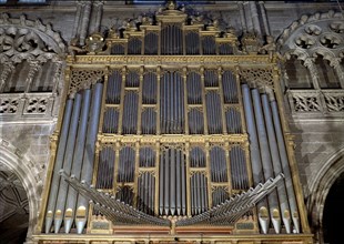 ORGANO DEL S XVIII
BURGOS, CATEDRAL-INTERIOR
BURGOS