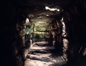 INTERIOR TALAYOT-SALA HIPOSTILA
ISLA, RAFAL RUBI
MENORCA