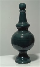 REMATE VIDRIADO DE COLOR VERDE-CERAMICA POPULAR DE TRIANA-S XX
SEVILLA, BARRIO