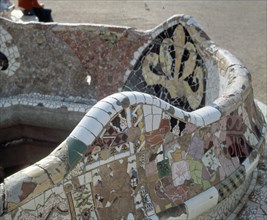 GAUDI ANTONI 1852-1926
AZULEJOS  DETALLE
BARCELONA, PARQUE GÜELL
BARCELONA