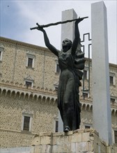 MONUMENTO HEROES DEL ALCAZAR FIGURA CENTRAL
TOLEDO, ALCAZAR
TOLEDO

This image is not
