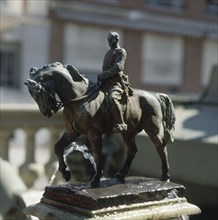 ESTATUA DEL GENERALISIMO
MADRID, MUSEO DEL EJERCITO
MADRID