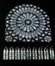 VIDRIERA DEL CRUCERO
PARIS, NOTRE DAME
FRANCIA