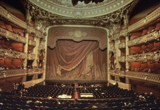 VISTA GENERAL DESDE PALCO REAL
CALAIS, TEATRO DE LA OPERA
FRANCIA