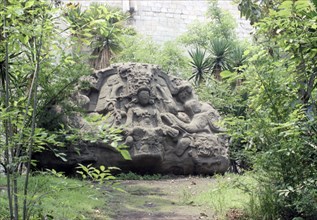 Sculpture maya