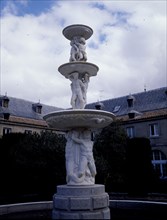 PATIO - FUENTE
SAN LORENZO DEL ESCORIAL, UNIVERSIDAD
MADRID

This image is not downloadable.